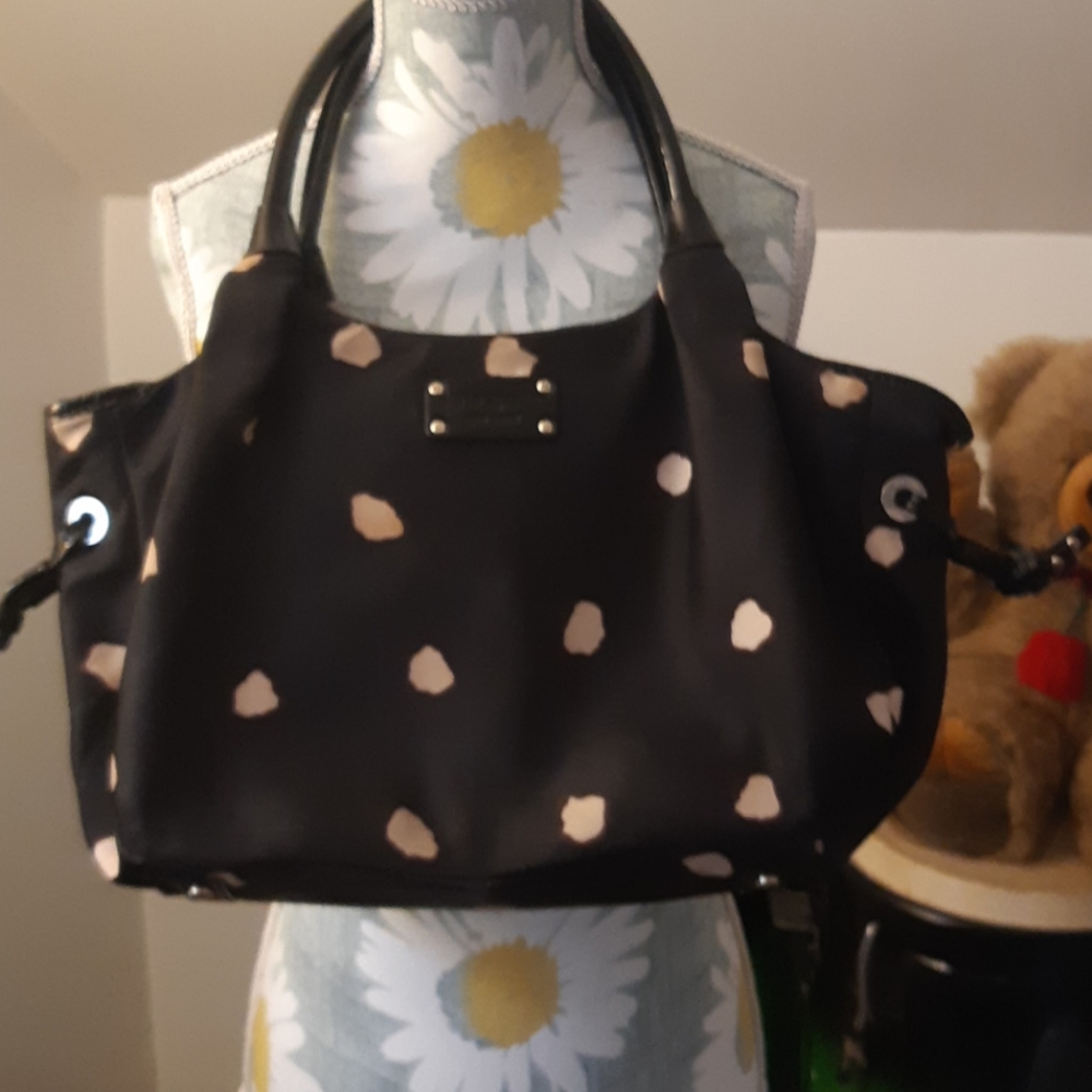 Kate Spade purse, in excellent used condition